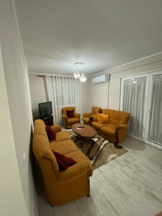 Apartment 2+1 Center Of Shkodër Dış mekan fotoğraf